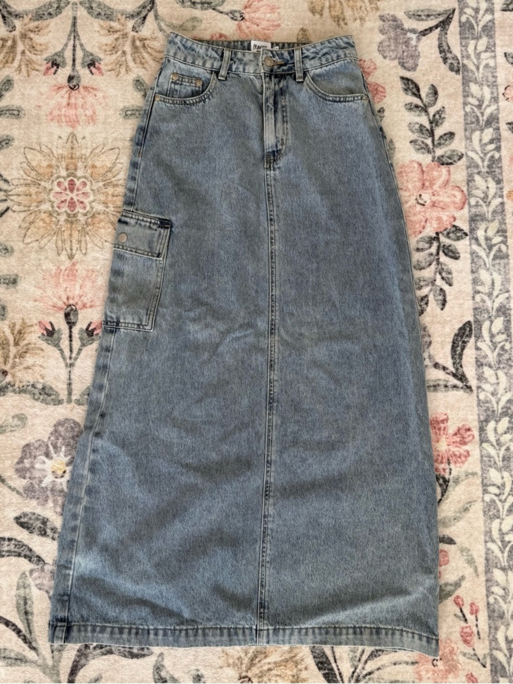 Princess Polly denim skirt - Picture 2 of 4